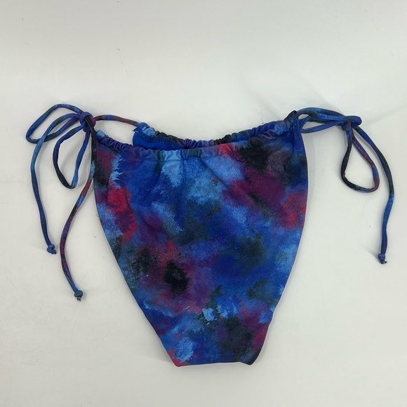 NWT PrettyLittleThing Blue Acid Wash Contrast Side Tie Bikini Bottoms UK8 US4 - Picture 7 of 9